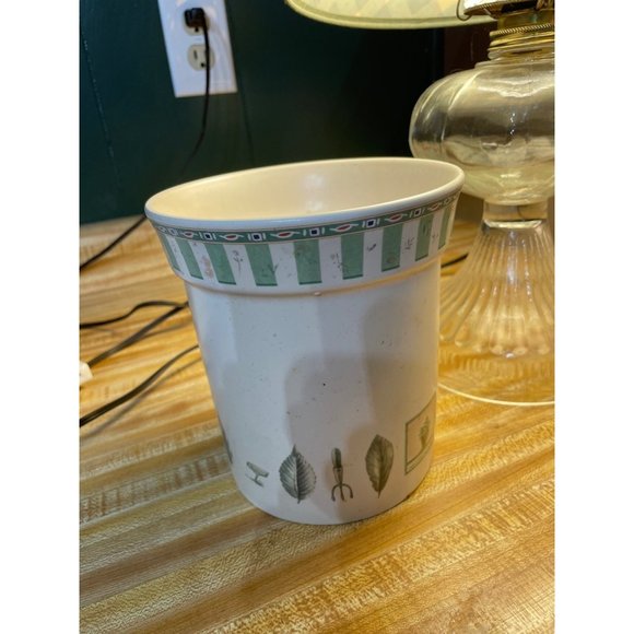 Pfaltzgraf naturewood Rare utensil crock decorative holder sage green - Picture 1 of 2